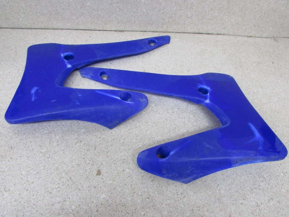 00-04 YAMAHA TTR125 TTR 125 TTR125L CUBIERTAS DEL TANQUE DE COMBUSTIBLE DE GASOLINA CUCHARAS DE AIRE CUBIERTAS LATERALES Foto 1 de 2