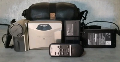 SHARP VL-A10 VIDEOCAMERA VIDEO 8 CON ACCESSORI ORIGINALI - Image 1 of 4