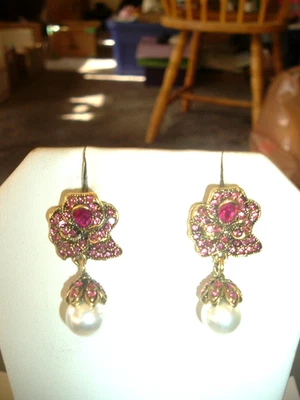 Retro GOLD PINK ROSE FLOWERS DANGLING PEARLS Betsey Johnson Pierced EARRINGS - Image 1 of 4
