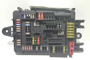 BMW 1 SERIES F20 F21 REAR POWER DISTRIBUTION FUSE BOARD BOX  - Picture 1 of 6