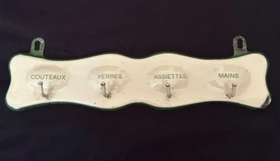 COLGADOR DE PARED ESMALTADO VINTAGE CON 4 GANCHOS Foto 1 de 4