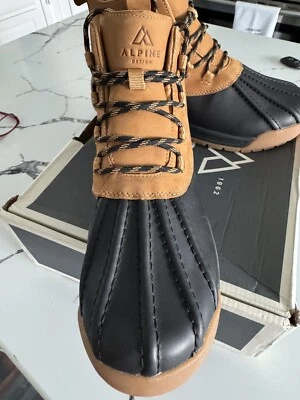 Alpine Mens Full grain leather Tan Gavin Duck Boot Sizes 8.5-14 AD22MCW003-TAN - Image 1 of 4