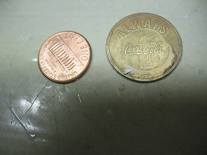 COCA COLA TOKEN ALWAYS COCA COLA MUNCHERS FAMILY FUN CENTER - Picture 1 of 2
