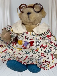 North American Bear Company Muffy The Reading Collection 7.5” Plush Animal 1996 - Picture 1 of 10
