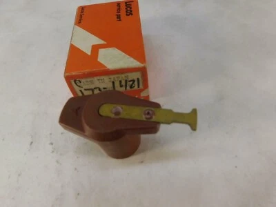 Distributor Rotor for TOYOTA 6-Cylinder Beck/Arnley 173-1421 DRJ406 1974-1981 - Image 1 of 4