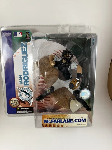 McFARLANE SPORTS PICKS MLB 7 RETRO EDITION FLORIDA MARLINS PUDGE RODRIGUEZ HOF Cover