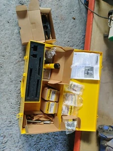 ENERPAC FS56 Hydraulic Flange Spreader 5 TON in protective metal carry case Pipe - Picture 1 of 16