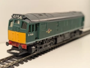 Hornby Spur OO Diesellok BR Class 25 - D7596 (BR grün) - Bild 1 von 5