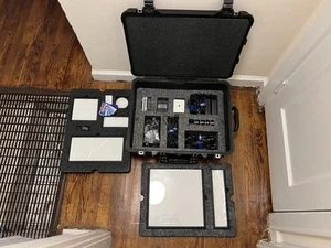 Rosco Quick LitePad 6 Light Kit, Lightweight, AC/DC Power, Film Video Lights - Picture 1 of 8