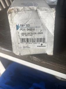 Emerson Flow Controls 048210 3/8" SAE Filter Dryer EK-303 Viper Filter - Picture 1 of 2