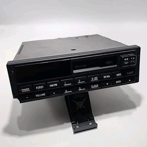 1993-1994 Ford Ranger/Explorer OEM AM/FM Cassette Radio Stereo-Free Shipping - Bild 1 von 2