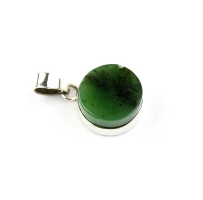 Giada Rimorchio IN 925 Argento Natura Gioielleria Nefrite Tondo Ciondolo Pietra - Immagine 1 di 4