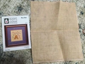 Heart in Hand Wee One-Wee Bee Cross Stitch Chart 1995 & 30 Count Oatmeal Linen - Picture 1 of 3