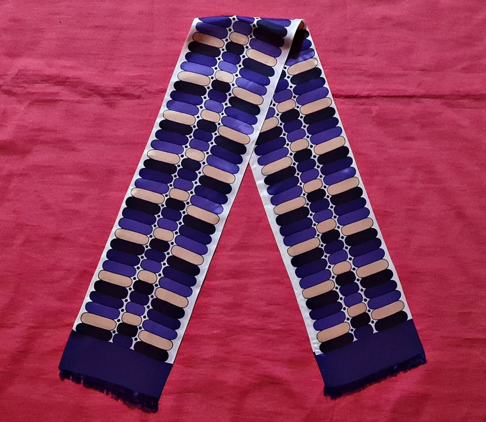 BUFANDA CABALLERO VINTAGE AUTÉNTICO ARTE GEOMÉTRICO BLANCO AZUL RAYÓN LARGO HOMBRE SKINY Foto 1 de 3