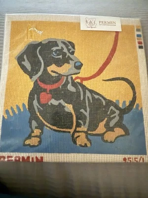 Kit de punto de cruz Permin of Copenhagen 9515-1 perro cachorro Dachshund Foto 1 de 2