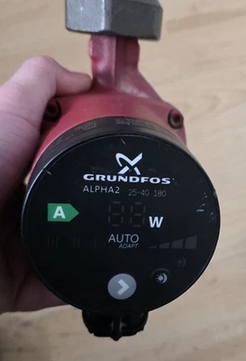 Grundfos Alpha2 25-40 180 Heizungsumwälzpumpe - Bild 1 von 3
