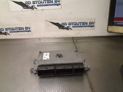 ECU Renault Clio IV Estate/Grandtour (7R) 2017 237105499R - Immagine 1 di 4