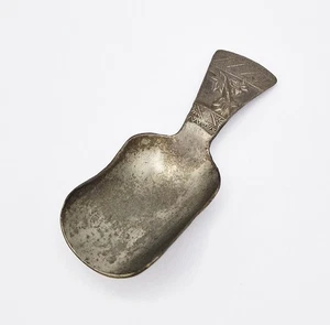VICTORIAN AESTHETIC MOVEMENT PEWTER CADDY SPOON c1880 - Picture 1 of 5