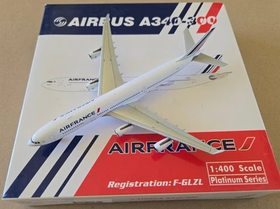 1:400 Phoenix Airbus A340-300 Air France F-GLZL - Image 1 of 4