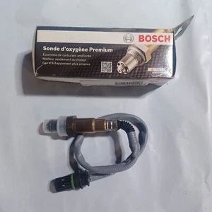 Un nuevo sensor de oxígeno Bosch aguas abajo derecho 16794 para BMW - Imagen 1 de 2