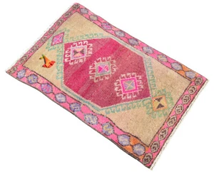 Turkish Rug Vintage Small Rug Handmade Oushak Rug Entryway Door Mat 1'9" x 2'9' - Picture 1 of 9