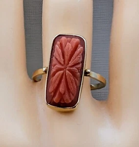 Antique Art Deco Solid 14K Yellow Gold Carved Red Coral Flower Cameo Ring - Picture 1 of 10