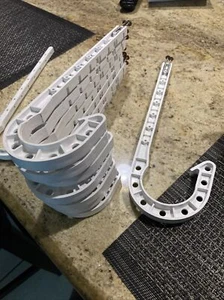 Oatey J-Hook Rohraufhänger Halter 1-1/2 Zoll - 8 Stück & 1-2 Zoll 9 insgesamt - Bild 1 von 6