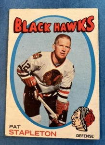 1971-72 O-Pee-Chee #25 PAT STAPLETON Chicago Blackhawks NHL Vintage OPC - Picture 1 of 2