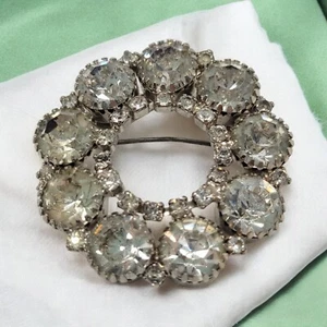 Vintage Kristall Strass Kranz Kreis Brosche Anstecknadel silberfarben Statement schwer Geschenk - Bild 1 von 13