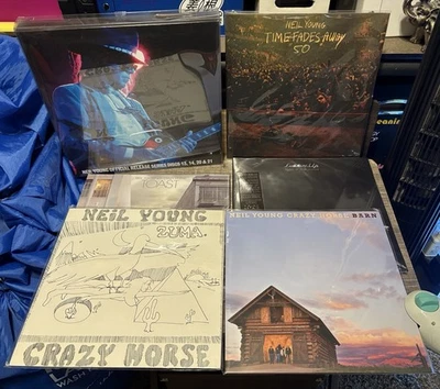 NEIL YOUNG Vinyl Lot Time Fades Away 50 (Clear) Fu##in' Up Official Release Seri Foto 1 de 4