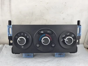 05-09 Pontiac G6 Climate Control Module Panel HVAC AC Head Switch 25878428 - OEM - Picture 1 of 9