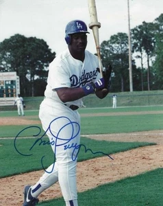 Signed 8x10 CHRIS GWYNN Los Angeles Dodgers Autographed photo - COA - Picture 1 of 1
