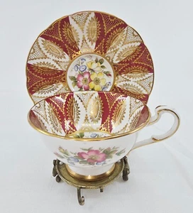 Paragon Taza de té Cita Inglaterra Borgoña y encaje dorado HP Centro floral 901E - Imagen 1 de 4