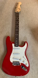 Fender Stratocaster Guitar Squire Series MIM Hard Case - Picture 1 of 12