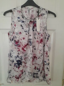 Paraphrase Silky Floral Women Sleeveless Top Size XS ,wrap front - Picture 1 of 7