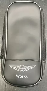 Aston Martin Works Öl Top Up Bag - Bild 1 von 4