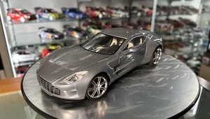 Aston Martin One-77 Mondo Motors 1:18 coche escala diecast - Foto 1 di 10
