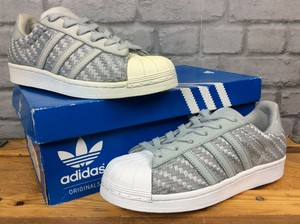 superstar adidas grises