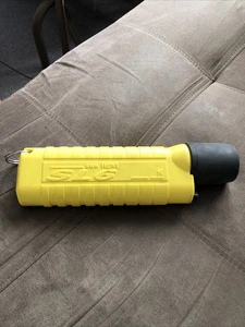 Underwater Kinetics Sun Light SL6 Underwater SCUBA Dive Light Torch Yellow EUC - Picture 1 of 7