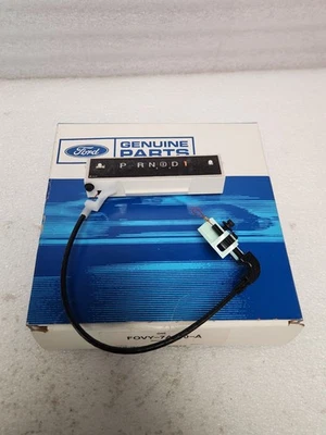 Nuevo de Lote Antiguo Ford Crown Vic Lincoln Town Car Indicador ASM FOVY-7A110-A Foto 1 de 4