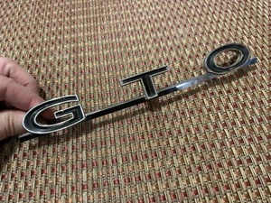 1964 - 1967 Pontiac GTO Rear Quarter Emblem Badge Ornament (ON-31-2) - Bild 1 von 14