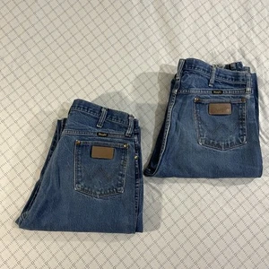 Wrangler Jeans Men’s 36 x 40 Tall Pair Blue Denim Distressed 5 Pockets - Picture 1 of 18