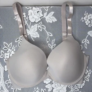 Kathy Ireland Intimates Bra Size 36DD Light Gray Full Coverage Underwire - Picture 1 of 14