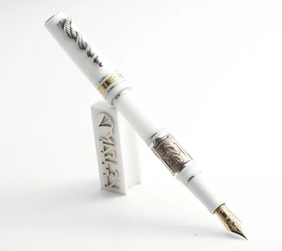 Pluma Estilográfica Marlen Ipócrates (Hipócrates) con Vara de Plata de Asclepio #Blanca Foto 1 de 4