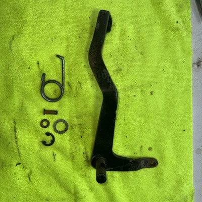 1980 Yamaha MX175 RIGHT REARSET BRAKE FOOT PEDAL Spring Pin Clip 2A6-27211-00-00 - Image 1 of 4