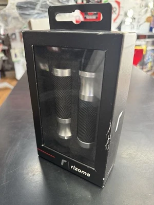 Manopole originali Rizoma Sport col.argento - Immagine 1 di 4