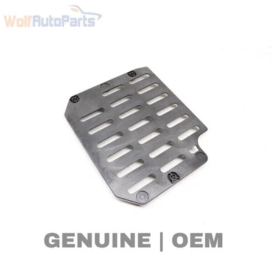 Mercedes-Benz GLA250 2015-2020 - Parrilla de altavoz/cubierta 2468270013 Foto 1 de 4