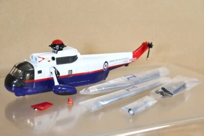 CORGI AVIATION ARCHIVE PRE PRODUCTION MODEL RAY SIKORSKY SEA KING TEST PILOT nv - Image 1 of 4