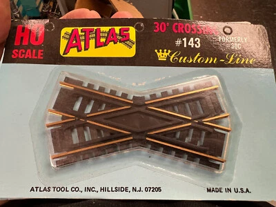 Atlas Custom Line 30° Degree Crossing HO Scale #143 Or #30C NOS Sealed Package - Image 1 of 4