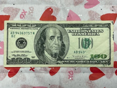 1996 $100 *SERIAL NUMBER INTERIOR FOLD ERROR*  Circulated  Withrow Rubin   K11.1 - Image 1 of 4